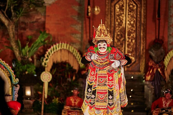 Legong Dance Show at Ubud Palace Bali - Tickets, timing, and how to avoid the worst seats