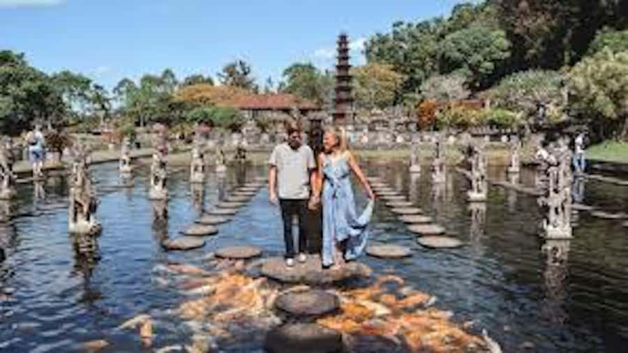 Lempuyang Gate of Heaven: Day Trip with a Photographer - Tirta Gangga royal water garden: the calmer in-between stop