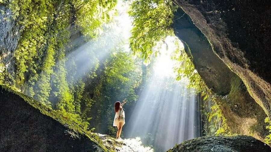 Lempuyang Gate of Heaven: Day Trip with a Photographer - Price and logistics: what $61 covers, and what you should plan for