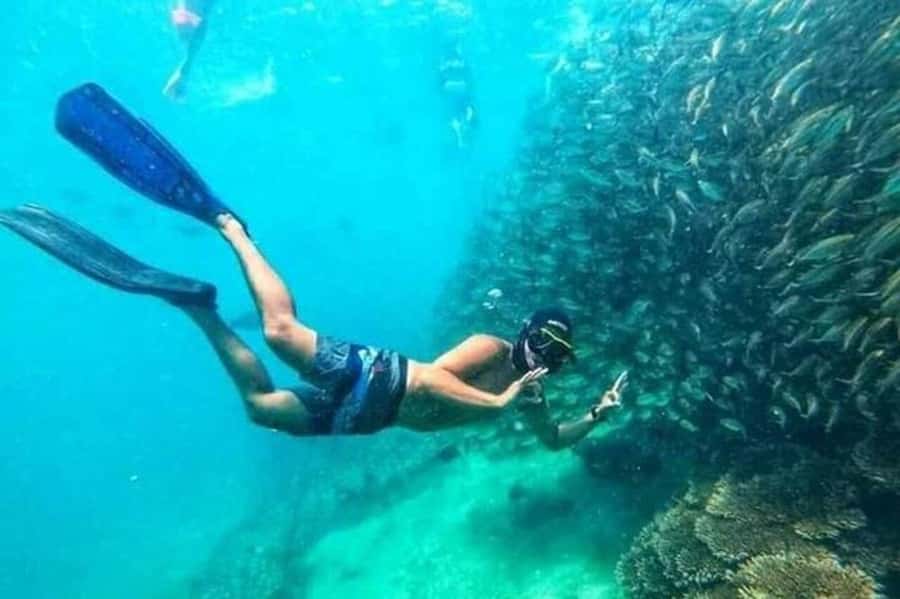 Lombok: Gili Nanggu, Tangkong, Sudak, and Kedis Islands Tour - Gili Nanggu snorkeling: calm white sand and reef time first