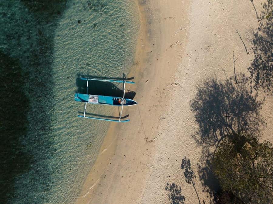 Lombok: Gili Nanggu, Tangkong, Sudak, and Kedis Islands Tour - Gili Kedis: last-stop snorkeling and beach time with space to breathe