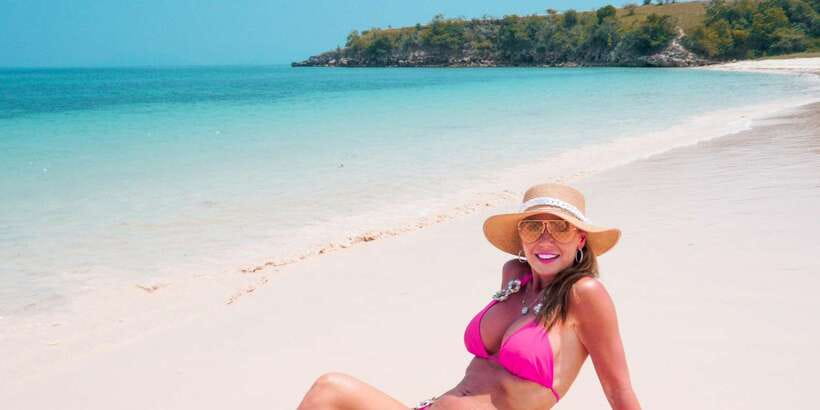Lombok Pink Beach Boat Trip : Snorkeling & Relaxing - Why this Lombok boat day feels different from a standard beach tour