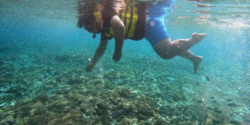 Lombok Pink Beach Boat Trip : Snorkeling & Relaxing - Manja Hills and Gili Kere: more chances for photos and short swims