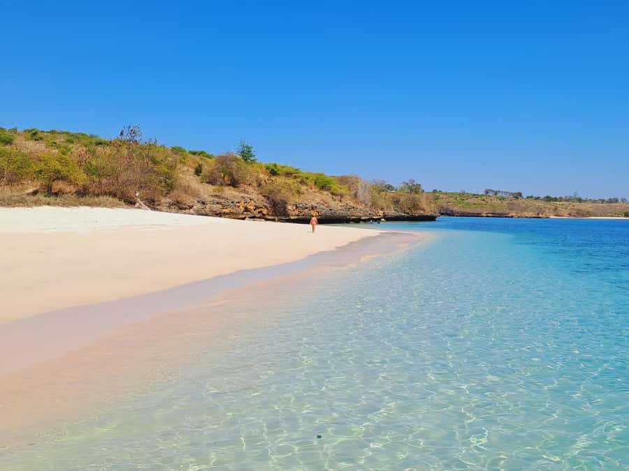 Lombok: Pink Beach, Snorkeling, & Tanjung Ringgit Tour - Hotel Pick-Up to Telong Elong Harbour: Starting Without Stress
