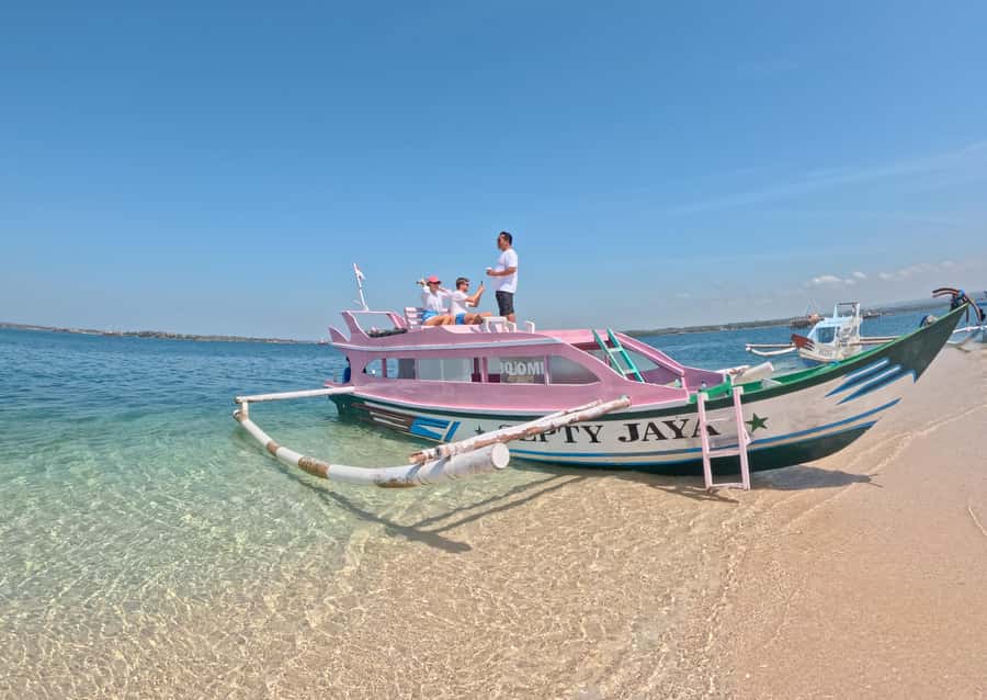 Lombok: Private Pink Beach & Gili Snorkeling Tour with GoPro - Key Points You Should Know Before You Go