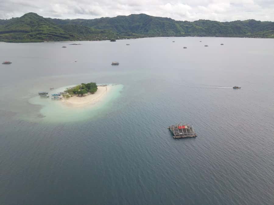 Lombok Secret Gili: Island Hopping & Snorkelling Trip - Gili Sudak: lunch, free time, and a beach break that feels real