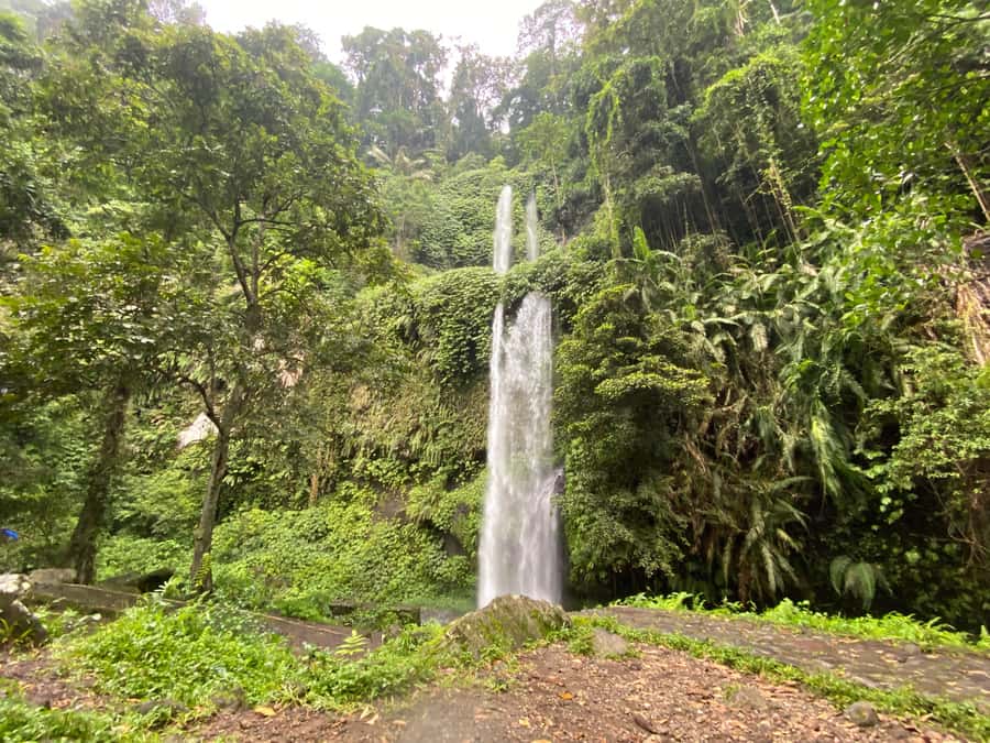 Lombok: Sendang Gile and Tiu Kelep Waterfalls Tour - Senaru Traditional Village and Sasak Daily Life