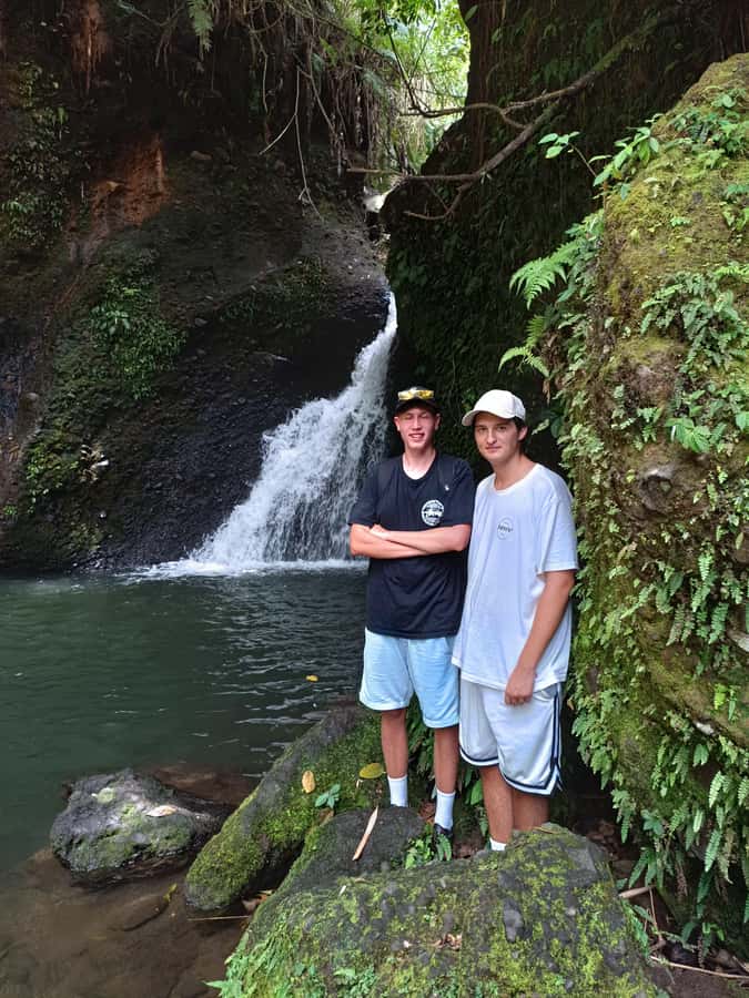 Lombok: Tetebatu Village and Rice Fields Guided Tour - Black Monkeys at the Monkey Forest: Nature Time, Not a Photo Sprint