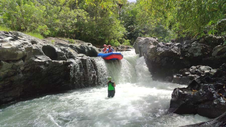 Lombok: Waterfall Benang Kelambu & River Rafting Trip - Key Things That Make This Lombok Day Trip Worth Your Time