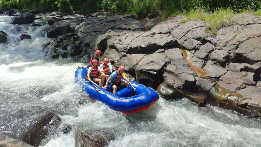 Lombok: Waterfall Benang Kelambu & River Rafting Trip - A 9-Hour Blend of Waterfalls and Jangkok River Rafting