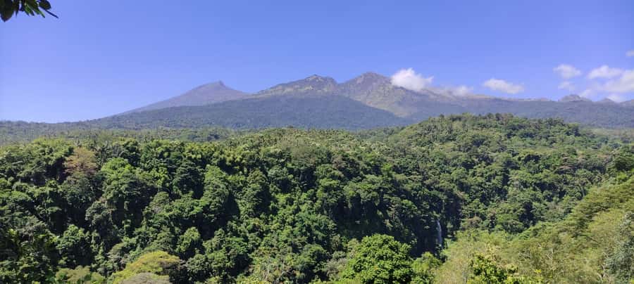 Lombok Waterfall Tour and Panorama Walk - Senaru lunch break in the middle of nature time