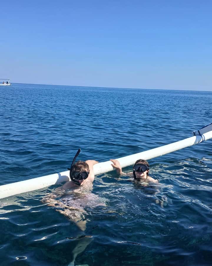 Lovina : SPECIAL FULL TRIP dolphin watch, swim, and snorkel - Key things that make this Lovina full-trip special