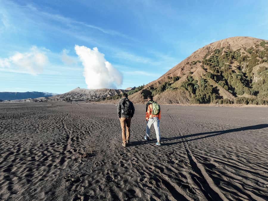 Malang/Probolinggo: Affordable Private Jeep Bromo Sunrise - Pickup timing from Malang or Cemara Lawang, and why 2:00 AM happens
