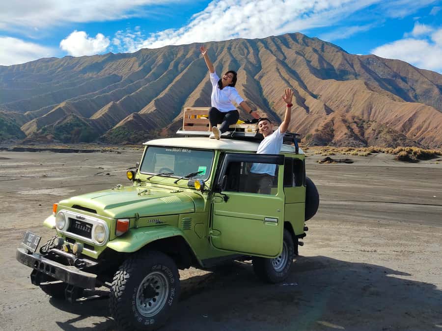 Malang: Tumpak Sewu, Bromo, and Ijen 3-Day Tour - Guides and Communication: The Human Part of This Volcano Tour