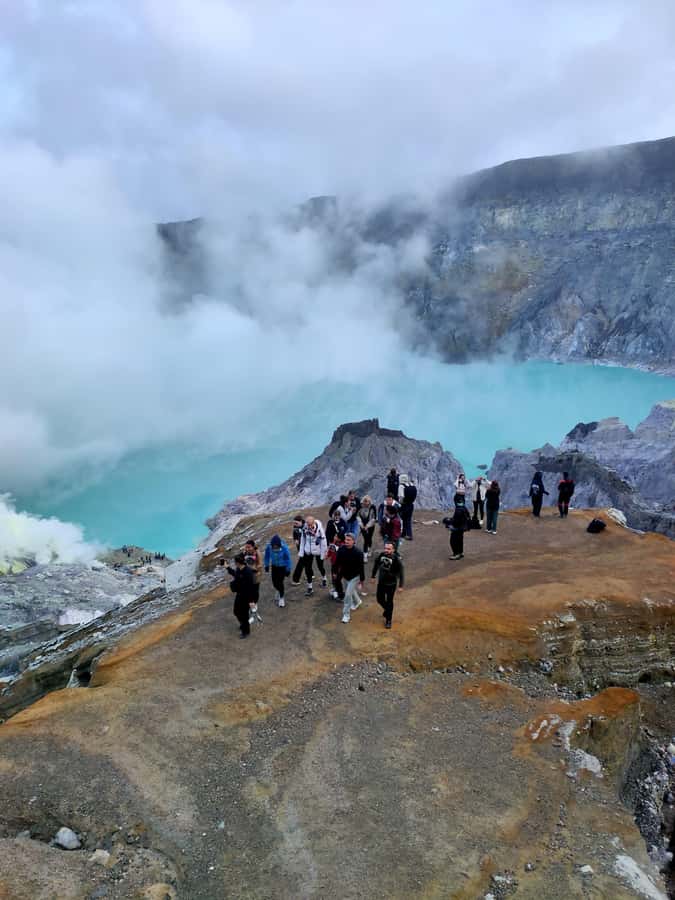 Malang:Tumpaksewu Bromo Ijen Bali 3Days (2night-stay) - Group vibe, guides, and communication that keeps things moving