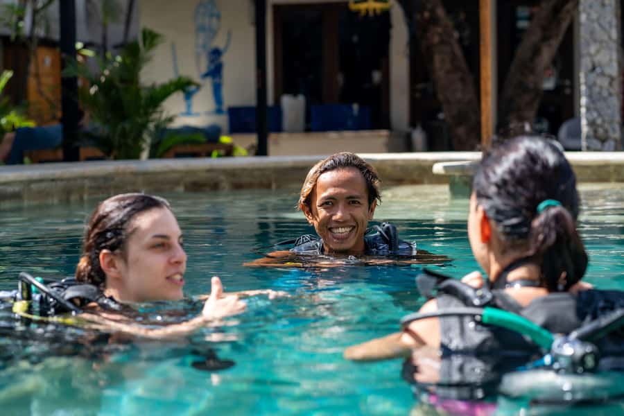 Manta Dive Gili Trawangan: Discover Scuba Diving - Pool Training That Actually Builds Confidence