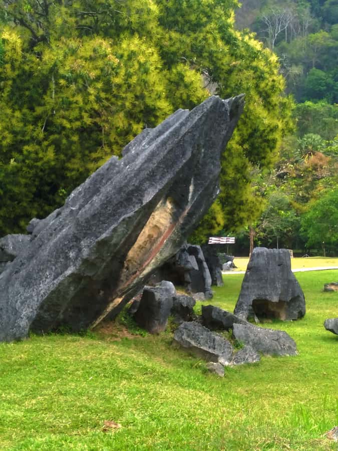 Maros : Rammang Rammang walk & boat trip - What to Bring for Sun, Caves, Bugs, and the Hike