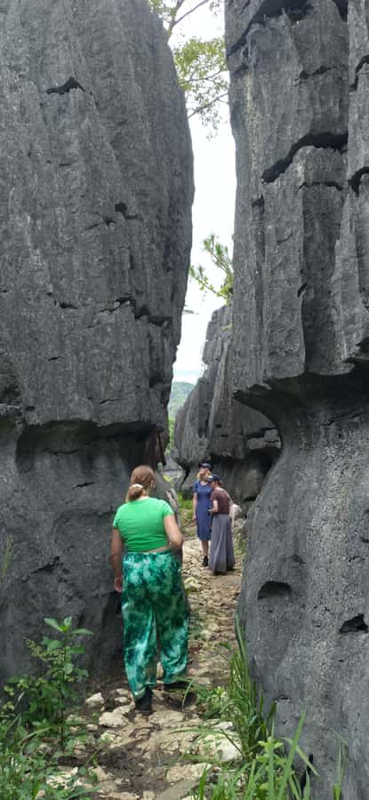 Maros : Rammang Rammang walk & boat trip - Makassar Pickup, Private Car, and an 8 Hour Game Plan
