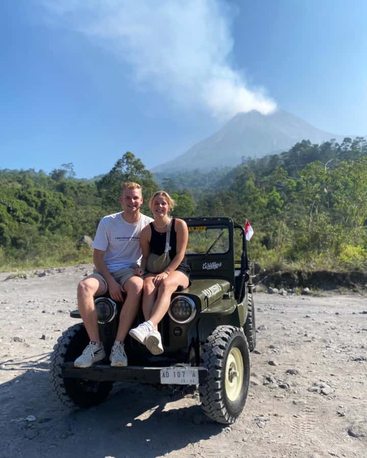 Merapi Volcano 4WD Jeep Tour From Yogyakarta - A private guided tour that goes beyond facts and into daily life
