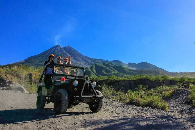 Merapi volcano sunrise with 4wd jeep and step on cold lava - What you get for $36: value, included tickets, and the hidden cost of convenience