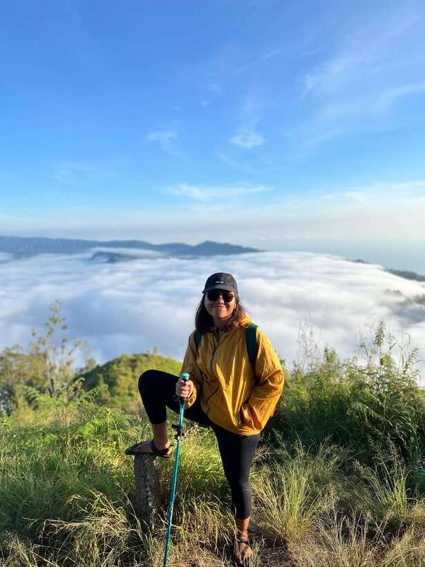 Mount Abang Trekking - Reaching the Peak: The Sunrise Window Around 6:00 am