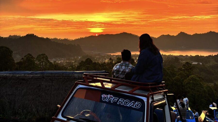 Mount Batur Sunrise Jeep & Black Lava Adventure - Guides, Drivers, and Day-of Service: What to Expect from the Human Side