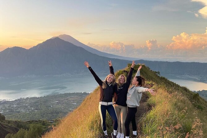 Mount Batur Sunrise Trekking - Breakfast and coffee plantation: more than just the mountain