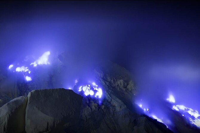Mount Ijen Volcanic Crater Overnight Trip from Bali - Why Mount Ijen at sunrise feels different