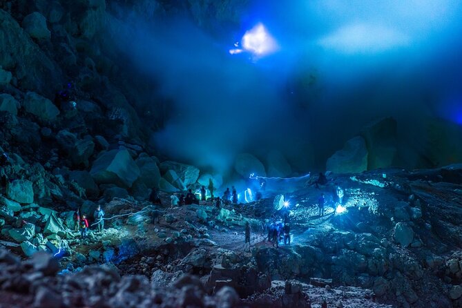 Mount Ijen Volcanic Crater Overnight Trip from Bali - The rainforest drive up to the Ijen slopes