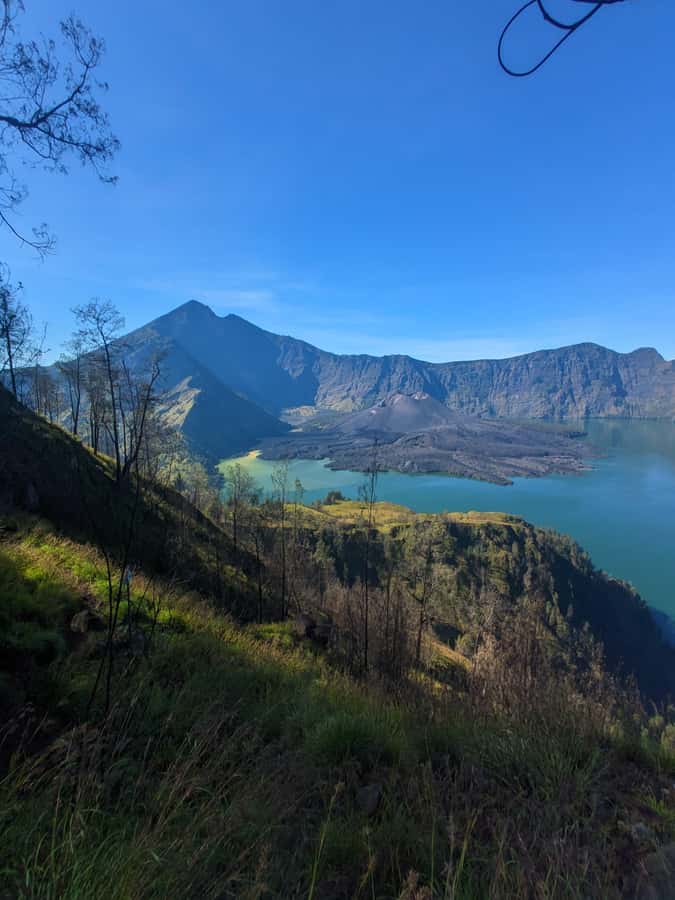 Mount Rinjani: 2D/1N Trekking To Sembalun Or Senaru Views - What to pack for Sembalun to 3,726 m (and what not to bring)
