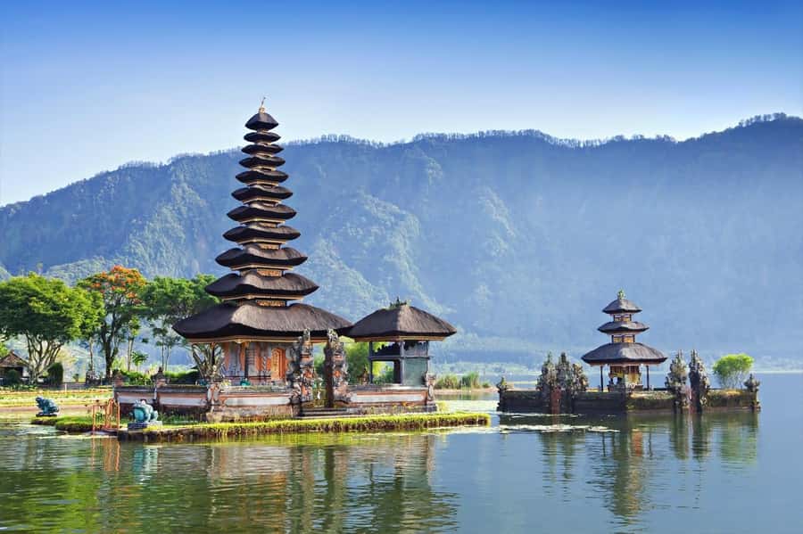 North Bali: Banyumala Waterfall and Ulun Danu Beratan Temple - Wanagiri Hidden Hills: A Photo Park Built Around Variety