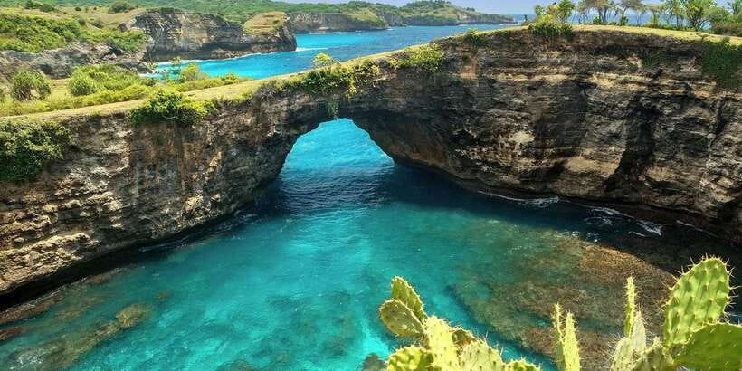 Nusa Penida Full-Day Tour with Transfer from Bali - Kelingking Beach, T-Rex views and the steep reality beneath