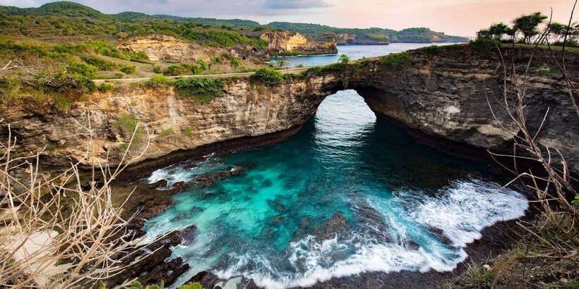 Nusa Penida Full-Day Tour with Transfer from Bali - Group size, English guide, and how organization changes your day