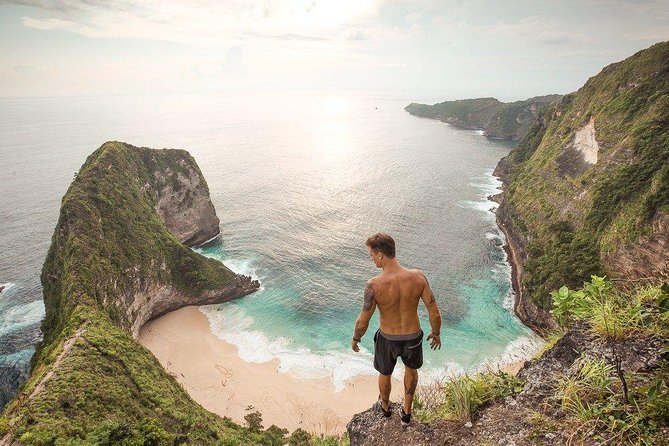 Nusa Penida Instagram Tour: Legendary Spots (Private & All-Inclusive) - Morning logistics: Bali pickup and the fast boat to Nusa Penida