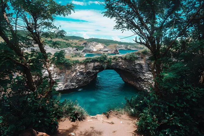 Nusa Penida Island Beach Tour With Snorkeling - Departure From Bali Island - Pasih Uug (Broken Beach) and Angel’s Billabong formations