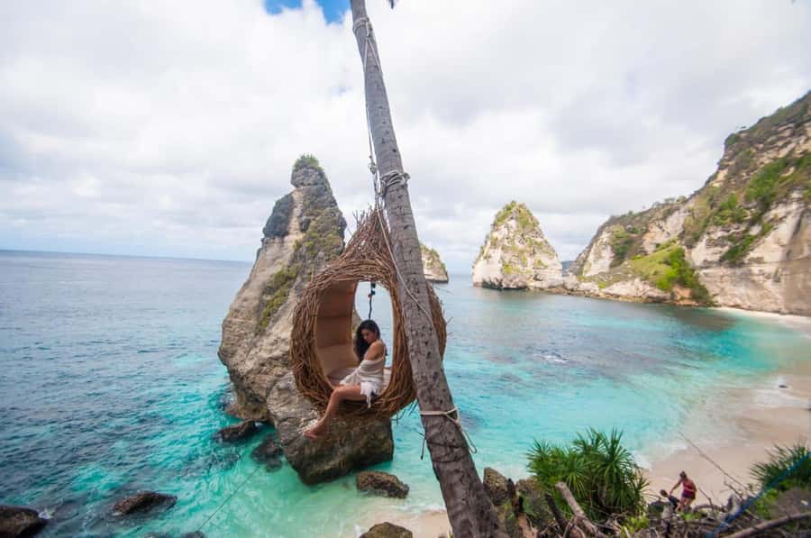 Nusa Penida: Private Car Rental - Pickup and drop-off: how the day starts from your side of the island