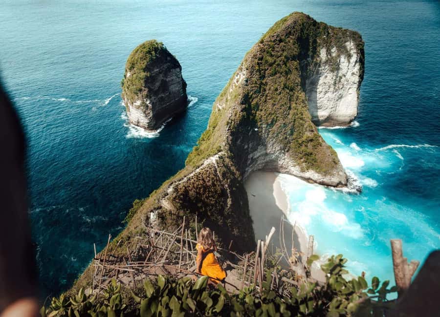 Nusa Penida: Private One Day Trip Adventure Package - West Coast Focus: Kelingking, Broken Beach, Angel Billabong, and Crystal Bay