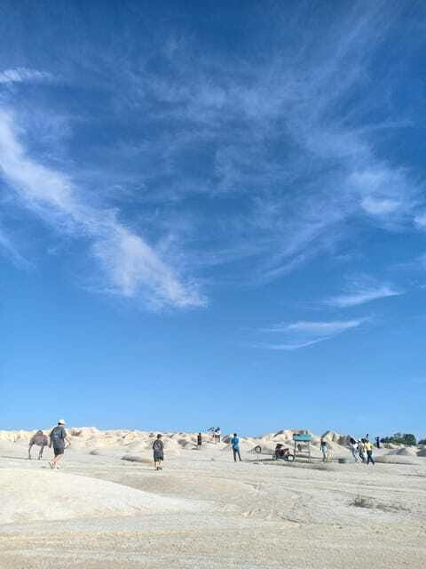 One Day Tours Bintan - Blue Lake and desert sand dunes: the photo moment you came for