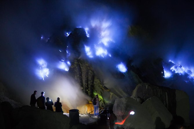Overnight Mount Ijen Blue Fire Trek Tour From Bali (Private-All Inclusive) - Day 1 Around Bali’s North: Temple, Lakes, Beach, Ferry