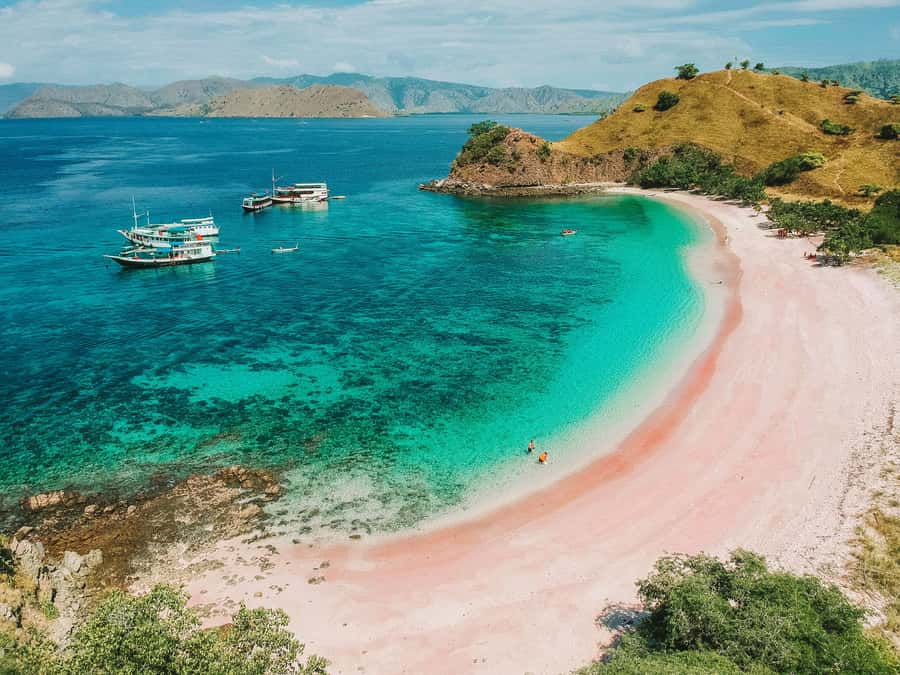 Pink Beach and Southeast Gili Islands Full Day Private Tour - How the Pink Beach and Southeast Gili Islands tour really feels