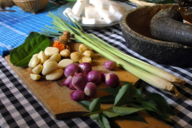PRIVATE Authentic Balinese Cooking Class in Ubud at Putu's Home - Small considerations before you book