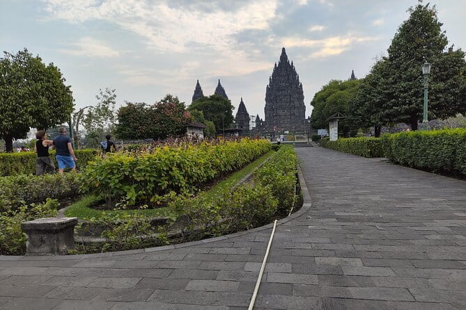 Private Borobudur Heritage Tour – Merapi Jeep & Prambanan Temple - Borobudur Temple: your best bet for timing and tickets