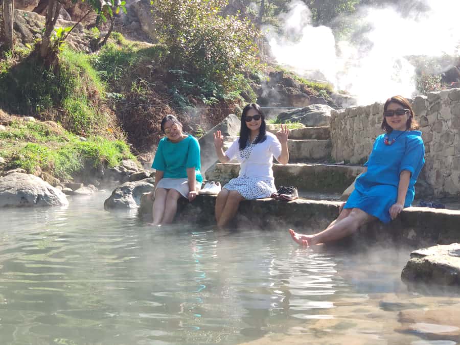 Private: Kawah Putih,Volcano,HotSpring,Mud Bathing,Lake Tour - Lunch at a Ship-Shaped Restaurant: Budget for a Local Break
