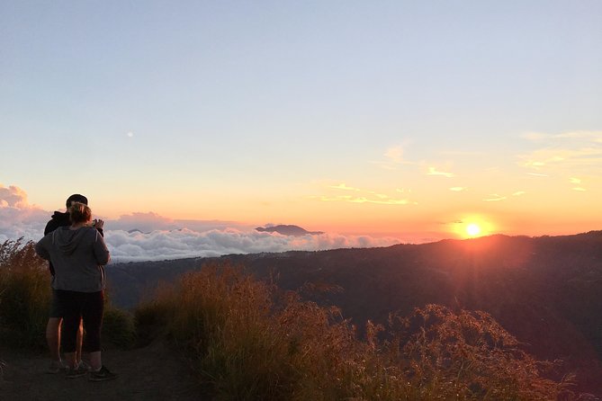 Private Mount Batur Sunset Trekking - All inclusive tour - The schedule: from Ubud pickup to top views by early evening