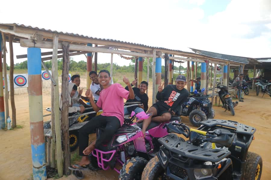Private Tour Blue Lake & Sand Dunes Bintan - Blue Lake expectations: photos, views, and the no-swimming rule