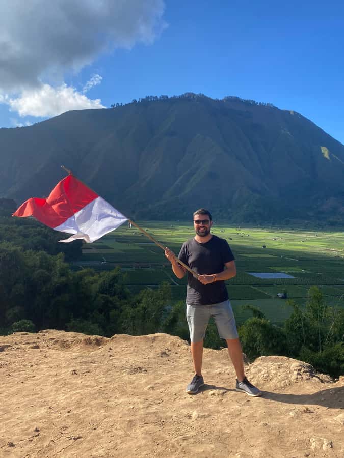 "Private Tour: Sendang Gile, Tiu Kelep Waterfall & Sembalun" - Tiu Kelep Waterfall: the trail gets hands-on, and the payoff is real