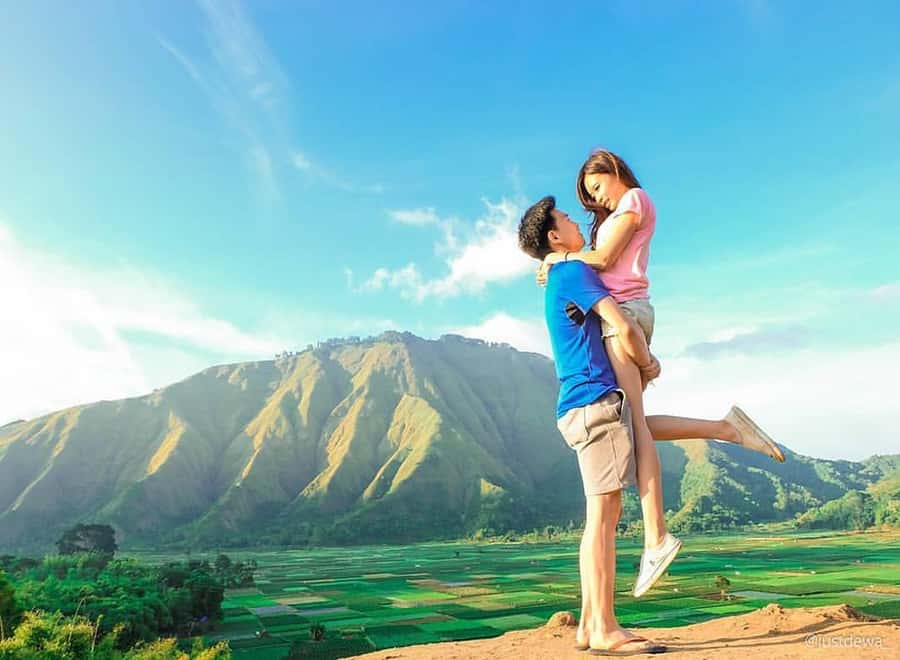 "Private Tour: Sendang Gile, Tiu Kelep Waterfall & Sembalun" - Bukit Selong and the high viewpoint reward
