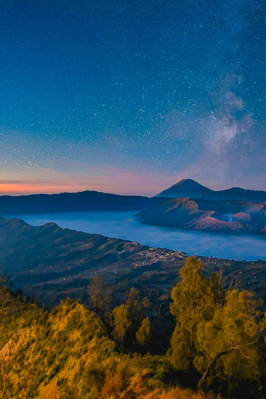 Probolinggo: Dawn Journey to Mount Ijen Sunrise Expedition - Breakfast near Bromo, then back to Probolinggo