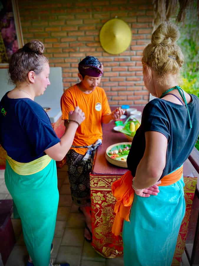Quad ride, waterfalls & aunthentic cooking class in munduk - What to bring so the day stays fun, not frustrating