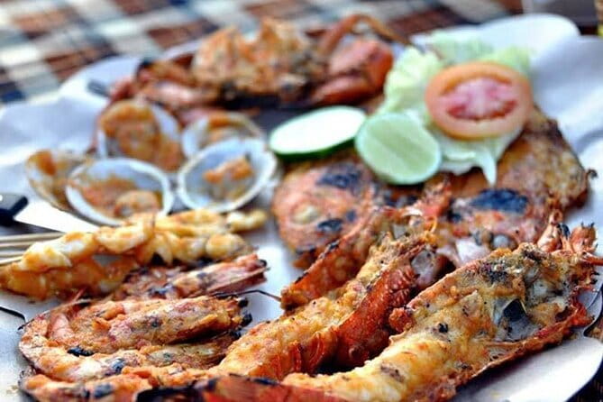 Romantic Seafood Dinner at Jimbaran Beach Bali include Sunset - Price value: is $21 fair for a seafood set like this?